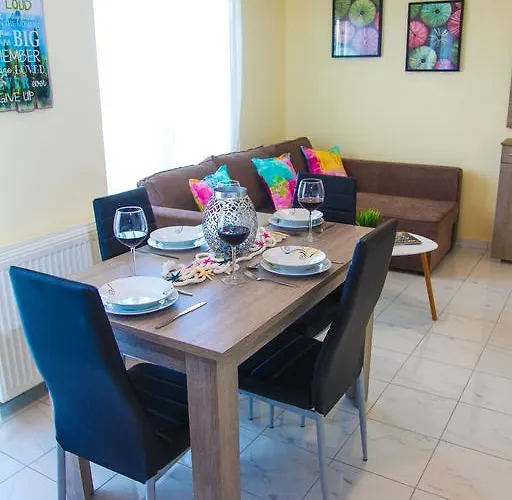 Apartments Holiday